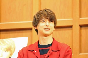 『ママレード・ボーイ』サプライズイベントに登場した吉沢亮