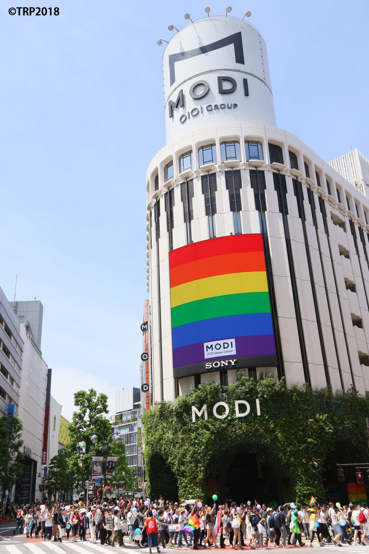 浜崎あゆみ、LGBT関連イベントで「新宿二丁目」愛を告白　感極まる瞬間も