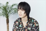 「niko and ...」夏ビジュアルに登場した菅田将暉