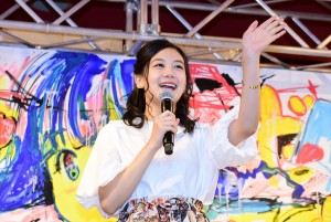 千眼美子、スペシャルトークショーに登場