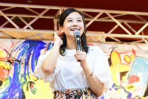 千眼美子、スペシャルトークショーに登場