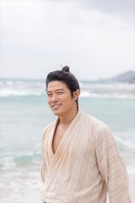 鈴木亮平、二階堂ふみは「感性の化け物」演技を絶賛