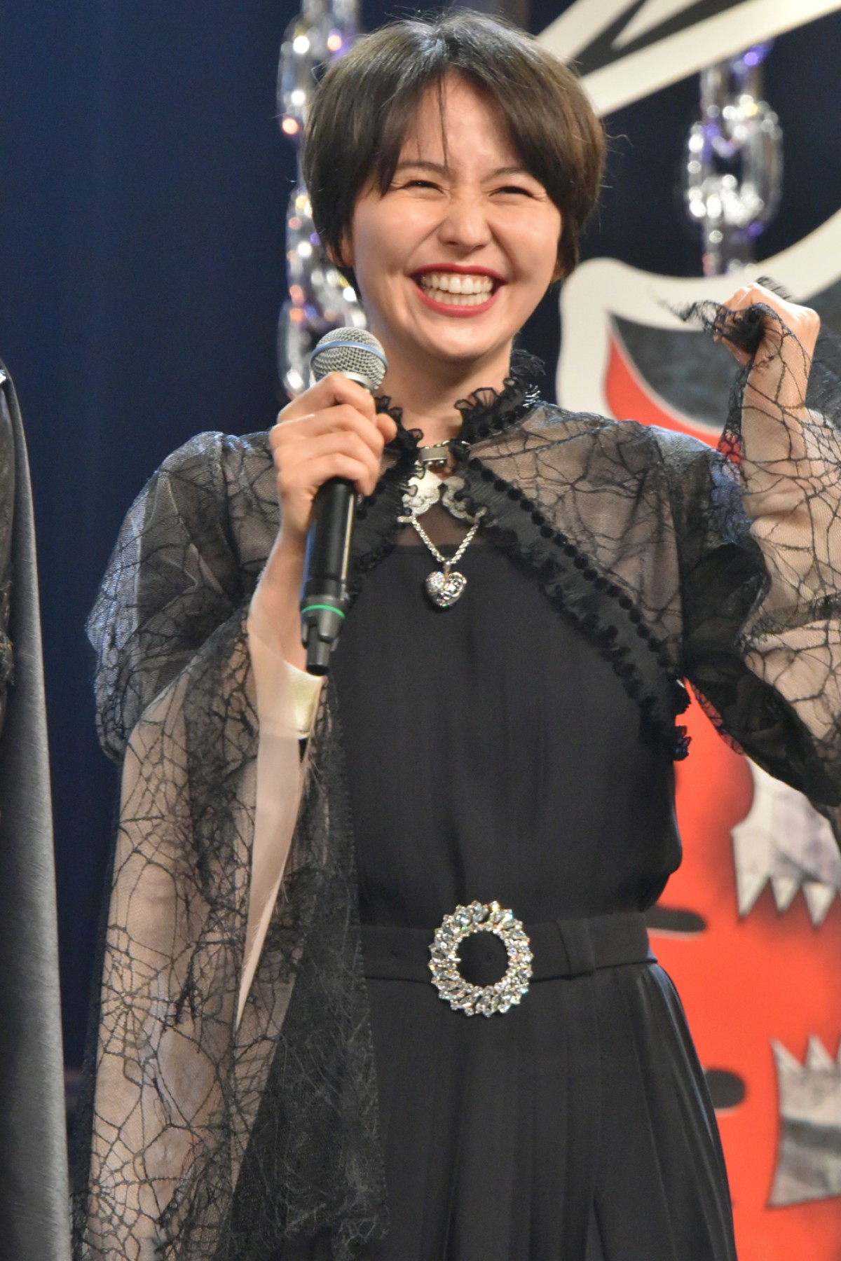 長澤まさみ、ヘヴィメタ演劇に挑戦「魂を解放していきたい」