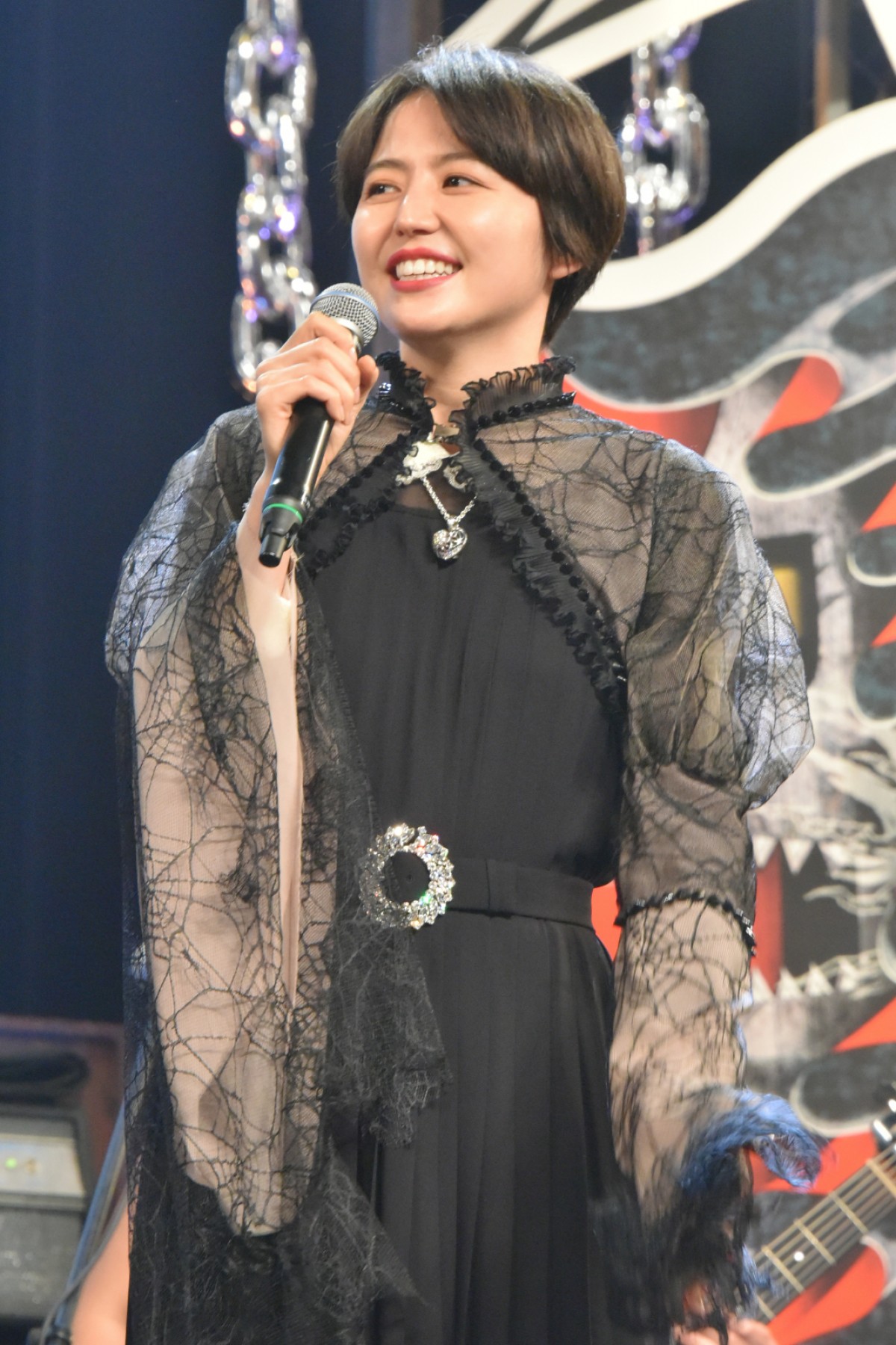 長澤まさみ、ヘヴィメタ演劇に挑戦「魂を解放していきたい」