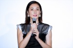 『ラブ×ドック』公開記念舞台挨拶に登壇した吉田羊