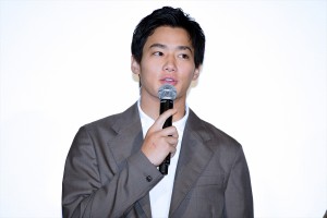 『ラブ×ドック』公開記念舞台挨拶に登壇した野村周平