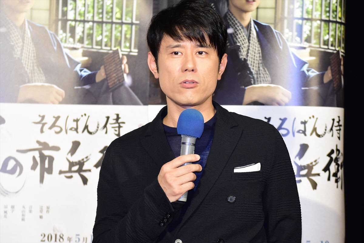 向井理、“吹き替えなし”でそろばんに挑戦「ちょっとザワザワ」