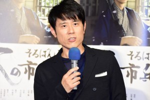 土曜時代ドラマ『そろばん侍 風の市兵衛』試写会に登場した原田泰造