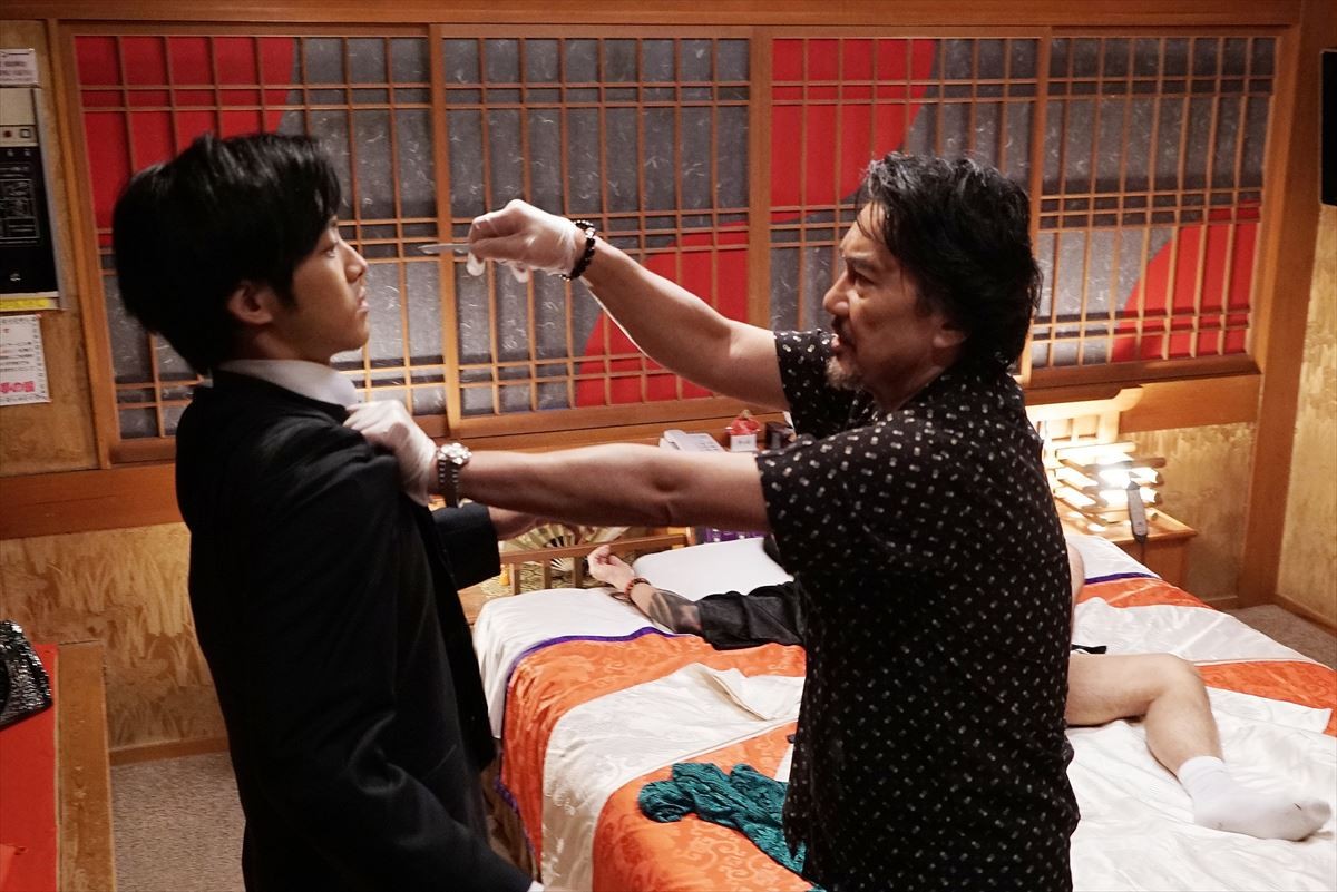 『万引き家族』『カメ止め』『コード・ブルー』…2018年話題の邦画界を振り返る