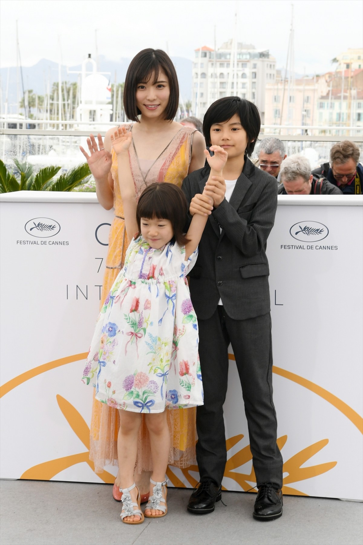 『万引き家族』是枝監督・キャスト、カンヌ映画祭フォトコール＆記者会見に出席