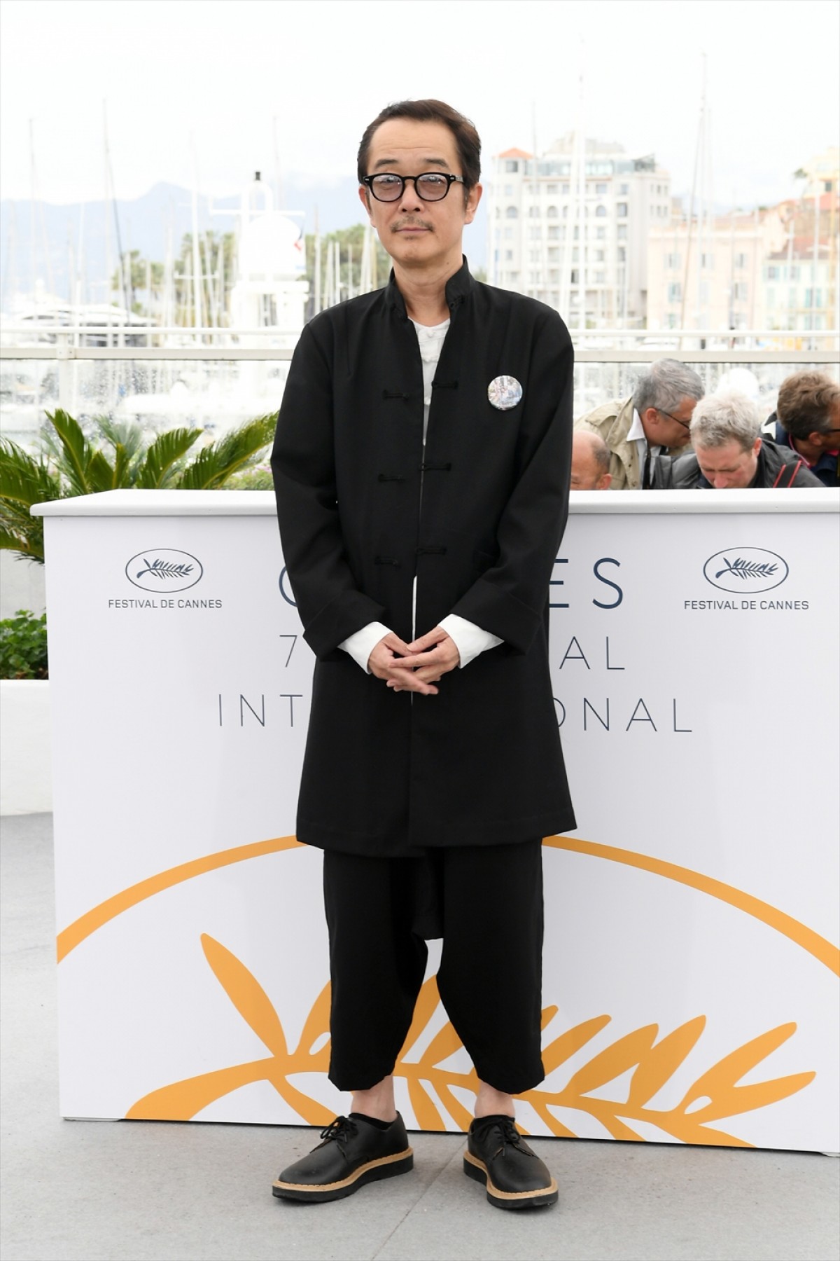 『万引き家族』是枝監督・キャスト、カンヌ映画祭フォトコール＆記者会見に出席
