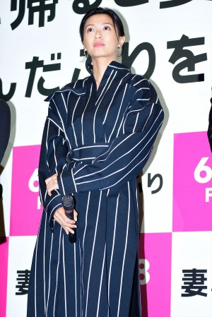 『家に帰ると妻が必ず死んだふりをしています。』完成披露試写会に登壇した榮倉奈々