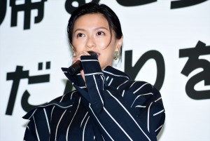 『家に帰ると妻が必ず死んだふりをしています。』完成披露試写会に登壇した榮倉奈々