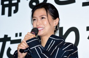 『家に帰ると妻が必ず死んだふりをしています。』完成披露試写会に登壇した榮倉奈々