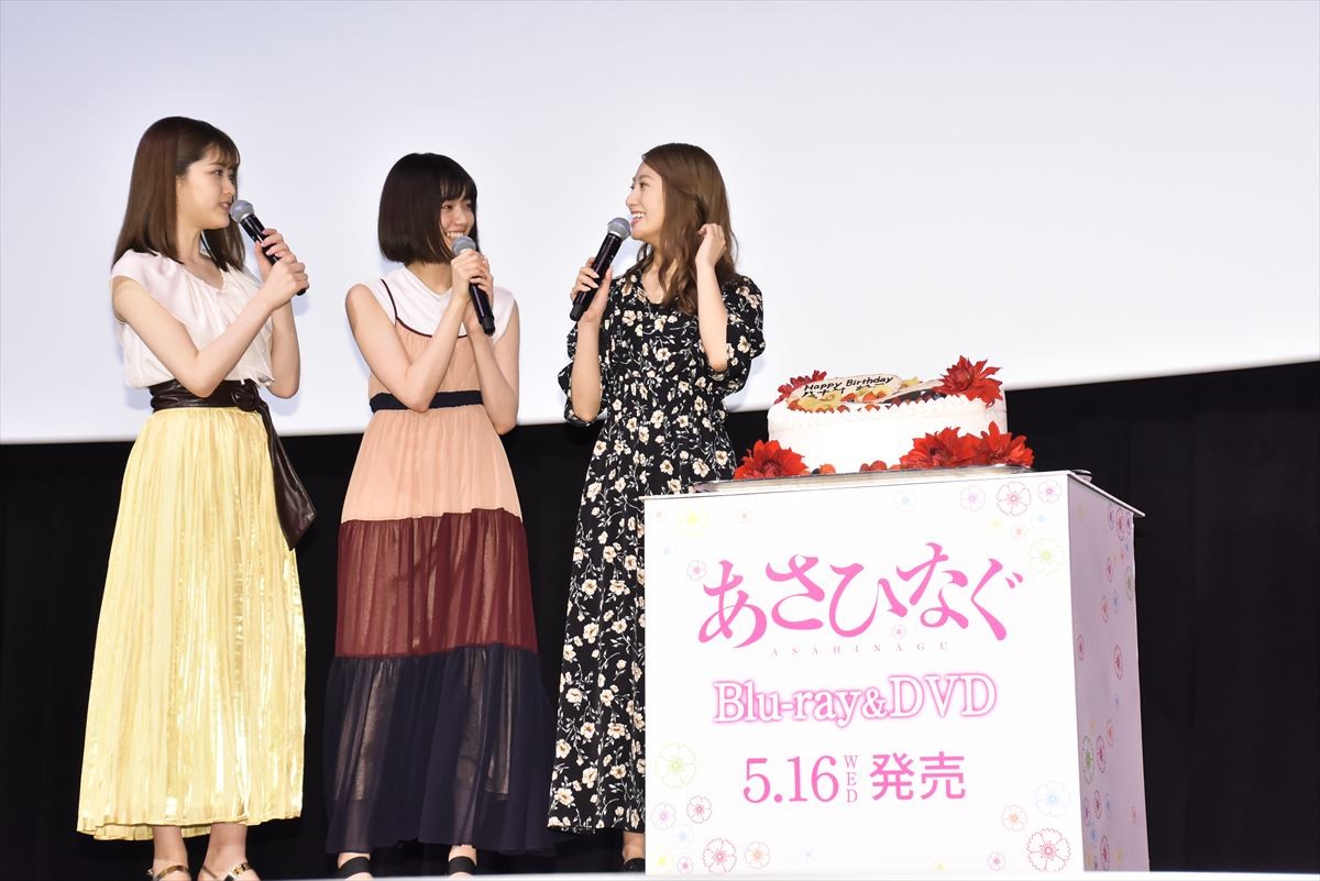 乃木坂・桜井玲香、誕生日サプライズに感激「あすで24歳になります」