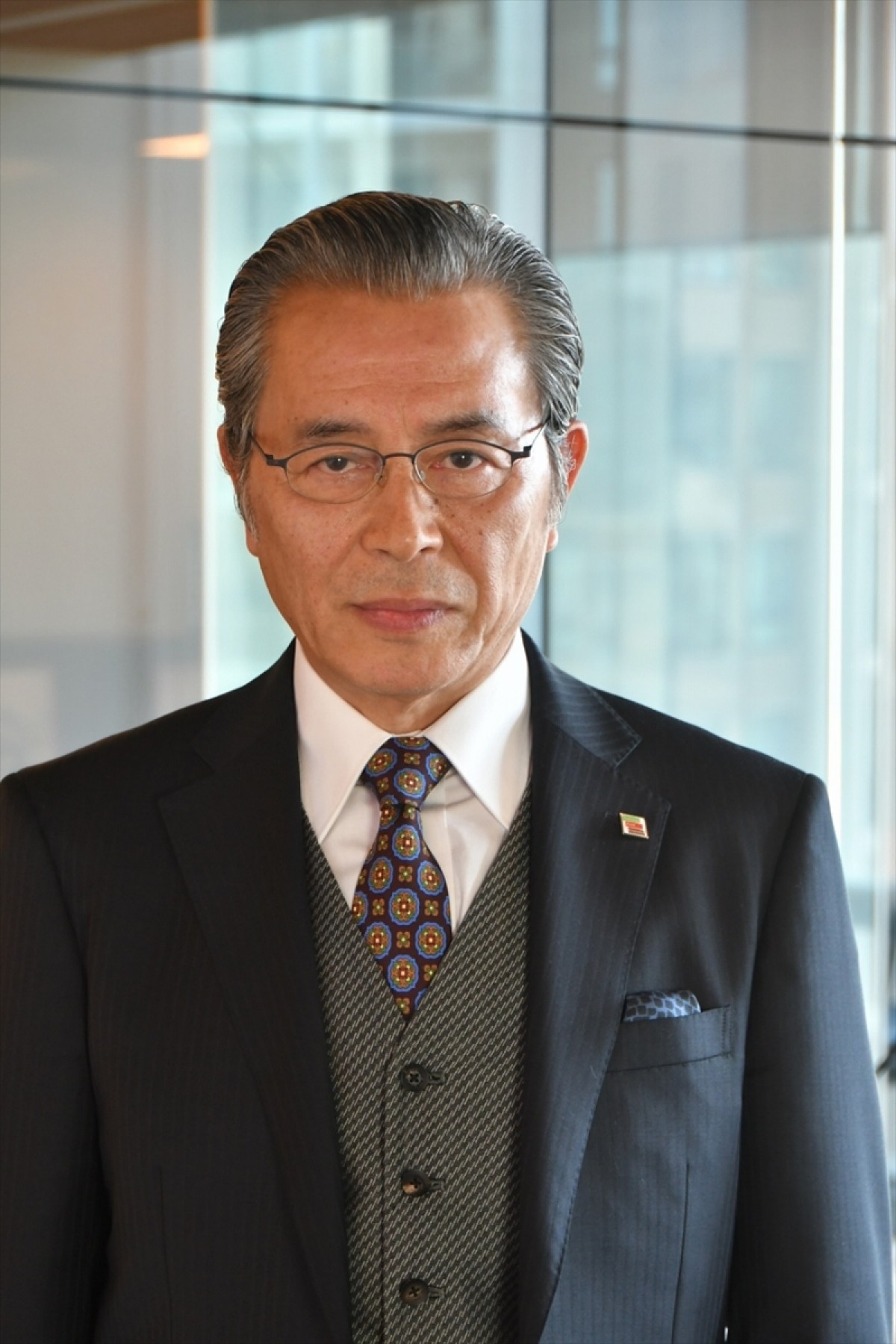 仲村トオル、新ドラマで崖っぷち企業の再生に挑む