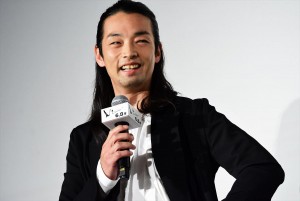 『Vision』完成披露イベントに登壇した森山未來