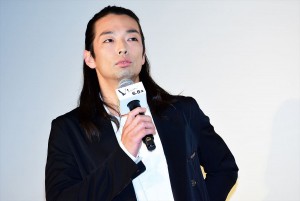 『Vision』完成披露イベントに登壇した森山未來