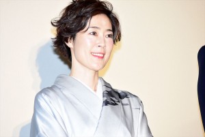 『のみとり侍』初日舞台挨拶に登壇した寺島しのぶ