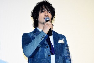 『のみとり侍』初日舞台挨拶に登壇した斎藤工