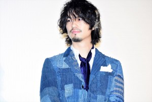 『のみとり侍』初日舞台挨拶に登壇した斎藤工