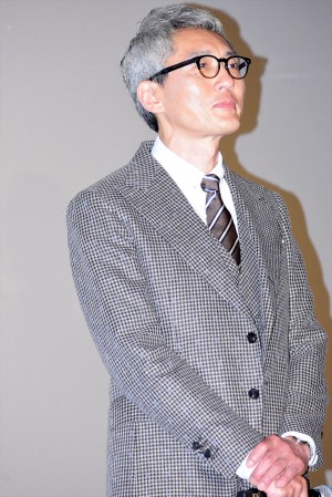 『のみとり侍』初日舞台挨拶に登壇した松重豊