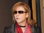 西城秀樹さんとの2ショット写真を披露したYOSHIKI