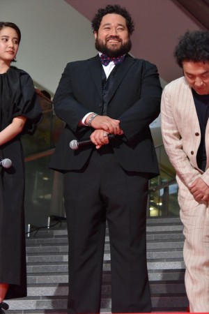 『50回目のファーストキス』レッドカーペットセレモニーに登場した勝矢