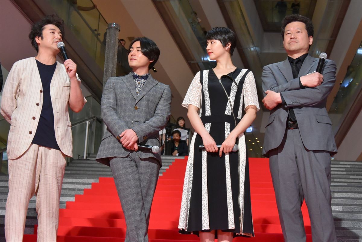 長澤まさみ、山田孝之の白熱の“感電演技”を絶賛「面白すぎ」
