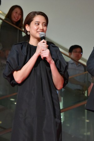 『50回目のファーストキス』レッドカーペットセレモニーに登場した山崎紘菜