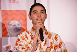 映画『犬ヶ島』来日記念舞台挨拶に登壇した村上虹郎