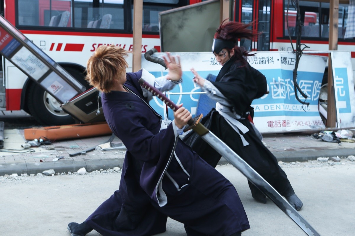 『BLEACH』撮影現場に潜入 “空座町”を細部まで再現
