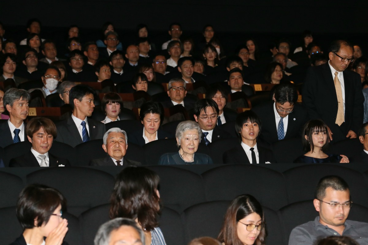 山崎賢人、天皇皇后両陛下と映画鑑賞「とても光栄な時間でした」