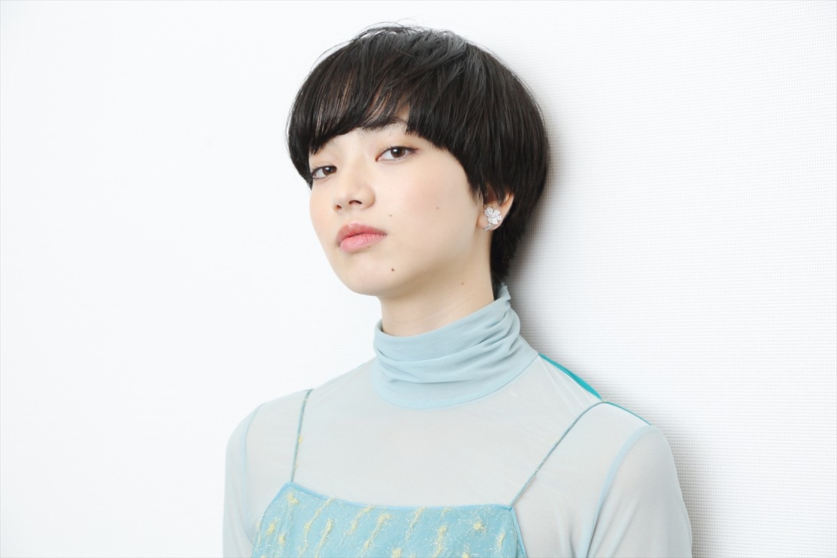 小松菜奈、「世界で最も美しい顔2019」にノミネート
