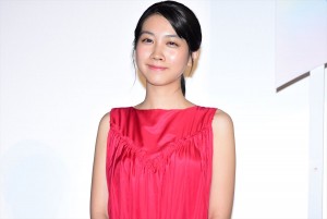 映画『恋は雨上がりのように』公開初日舞台挨拶に登壇した松本穂香