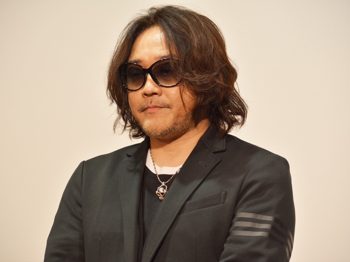 生駒里奈、hide愛炸裂「ライブでhideさんっぽい歩き方やってた」