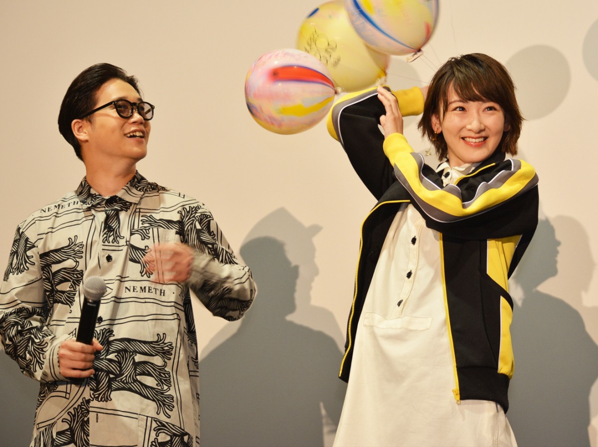 生駒里奈、hide愛炸裂「ライブでhideさんっぽい歩き方やってた」