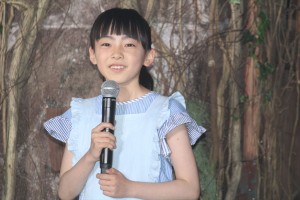 映画『ジュラシック・ワールド／炎の王国』記者会見に登壇した住田萌乃