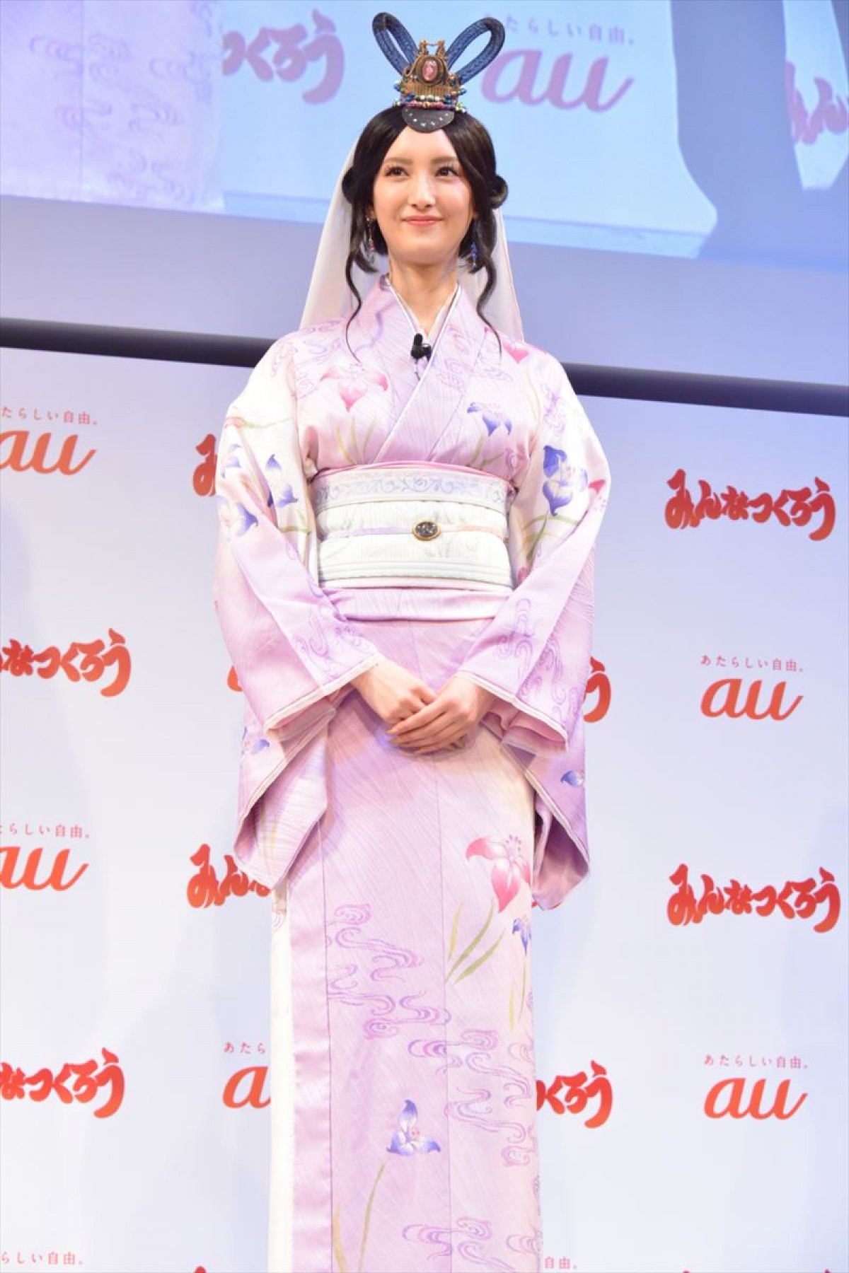 au美人三姉妹が共演　菜々緒「三姉妹でストーリーがあったらいいな」
