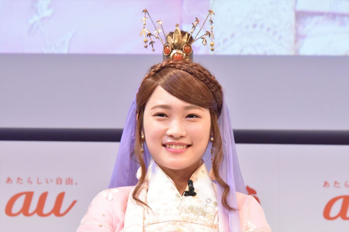 au美人三姉妹が共演　菜々緒「三姉妹でストーリーがあったらいいな」
