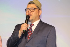 『劇場版ドルメンX』「特別試写会ファン感謝デー」に登場した野性爆弾のくっきー