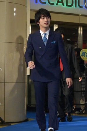 『虹色デイズ』完成披露試写会に登場した横浜流星