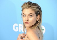 ファッションショーでの動物の扱いに物申したパリス・ジャクソン