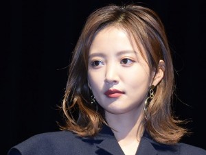 髪を切ったことを報告した夏菜