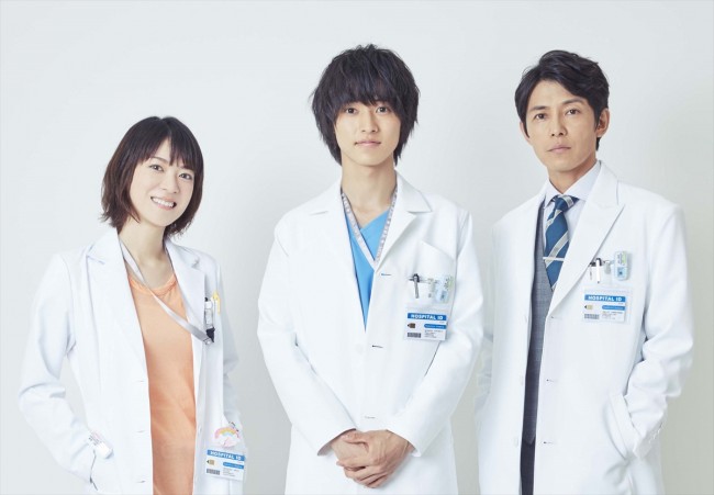『グッド・ドクター』に出演する（左から）上野樹里、山崎賢人、藤木直人