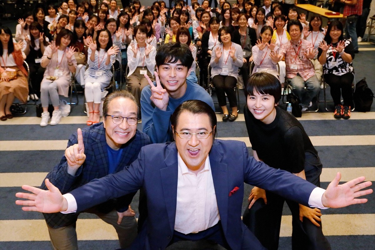 今夜『コンフィデンスマンJP』卓球・平野美宇登場　長澤は副音声初挑戦