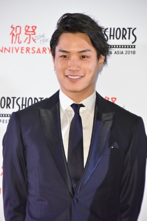 「ショートショート フィルムフェスティバル ＆ アジア 2018」レッドカーペットイベントに登場した鈴木伸之