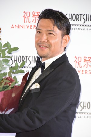 「ショートショート フィルムフェスティバル ＆ アジア 2018」レッドカーペットイベントに登場した別所哲也