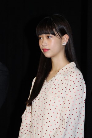 ドラマ『バカボンのパパよりバカなパパ』試写会に出席した森川葵