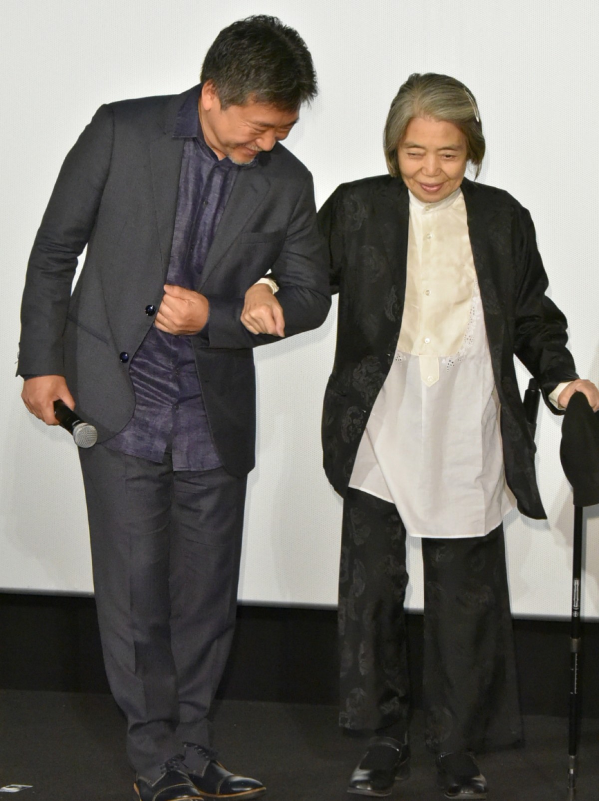 安藤サクラ『万引き家族』の快挙に「感覚がおかしくなりそう」